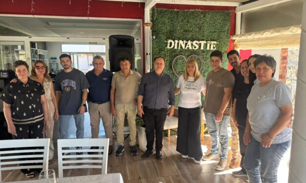 Reunión con diferentes actores del sector turístico