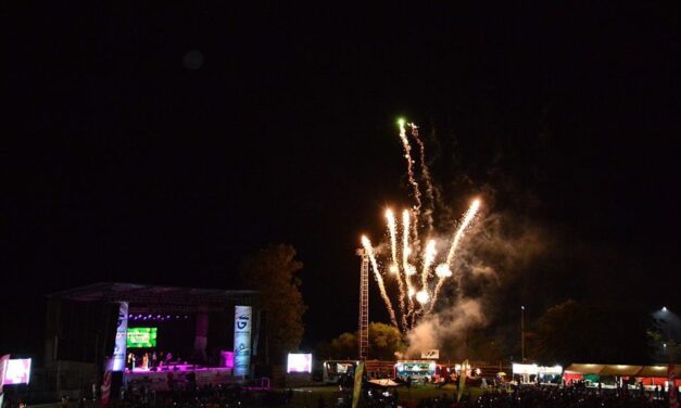 Nuestro festival: Chamamé y folclore de sábado por la noche