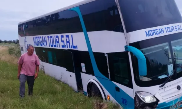 RN14: Pelea entre choferes provocó el despiste del colectivo