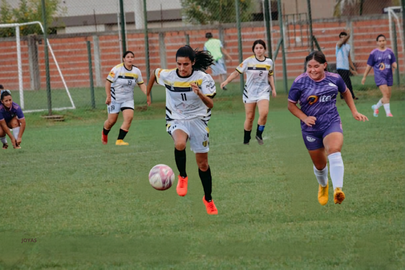 Derrota del femenino de Santa Ana por la F5 de la liga de Chajarí