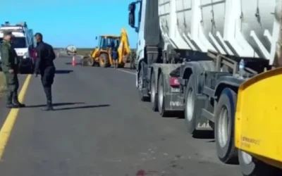 Un camión atropelló a un operario en la Ruta 14 y se dio a la fuga